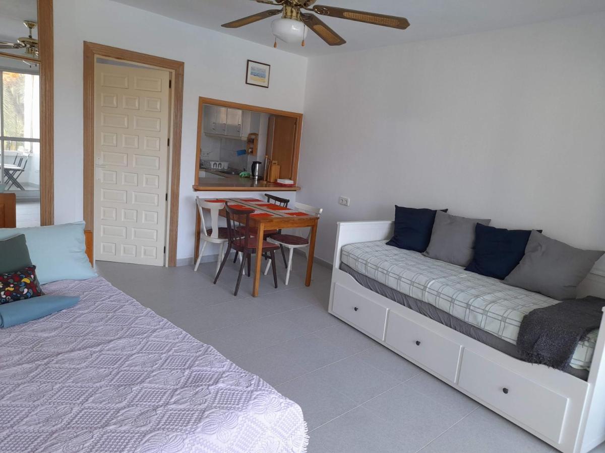 Apartment With Pool Near The Beach Marbella Dış mekan fotoğraf